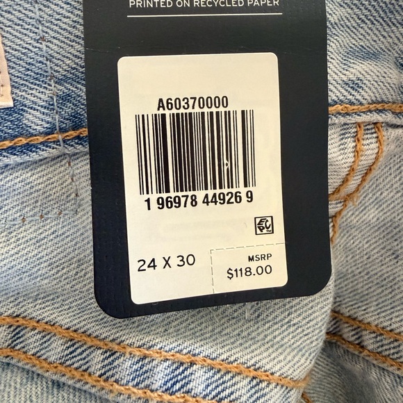 NWT Levi’s Patchwork Denim Jeans - Picture 10 of 10